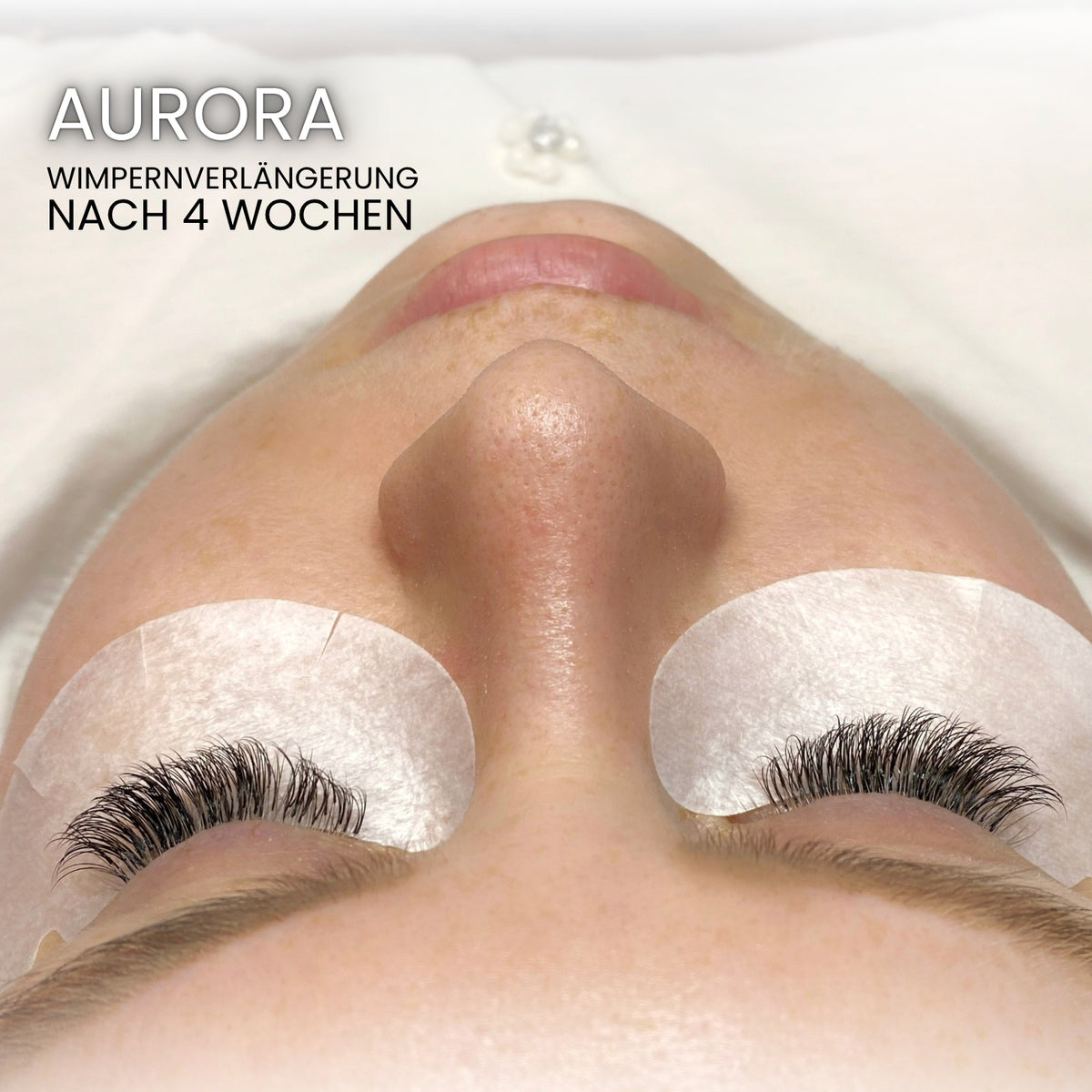 Wimpernverlängerung mit AURORA Wimpernkleber nach 4 Wochen – Ergebnis und Haltbarkeit