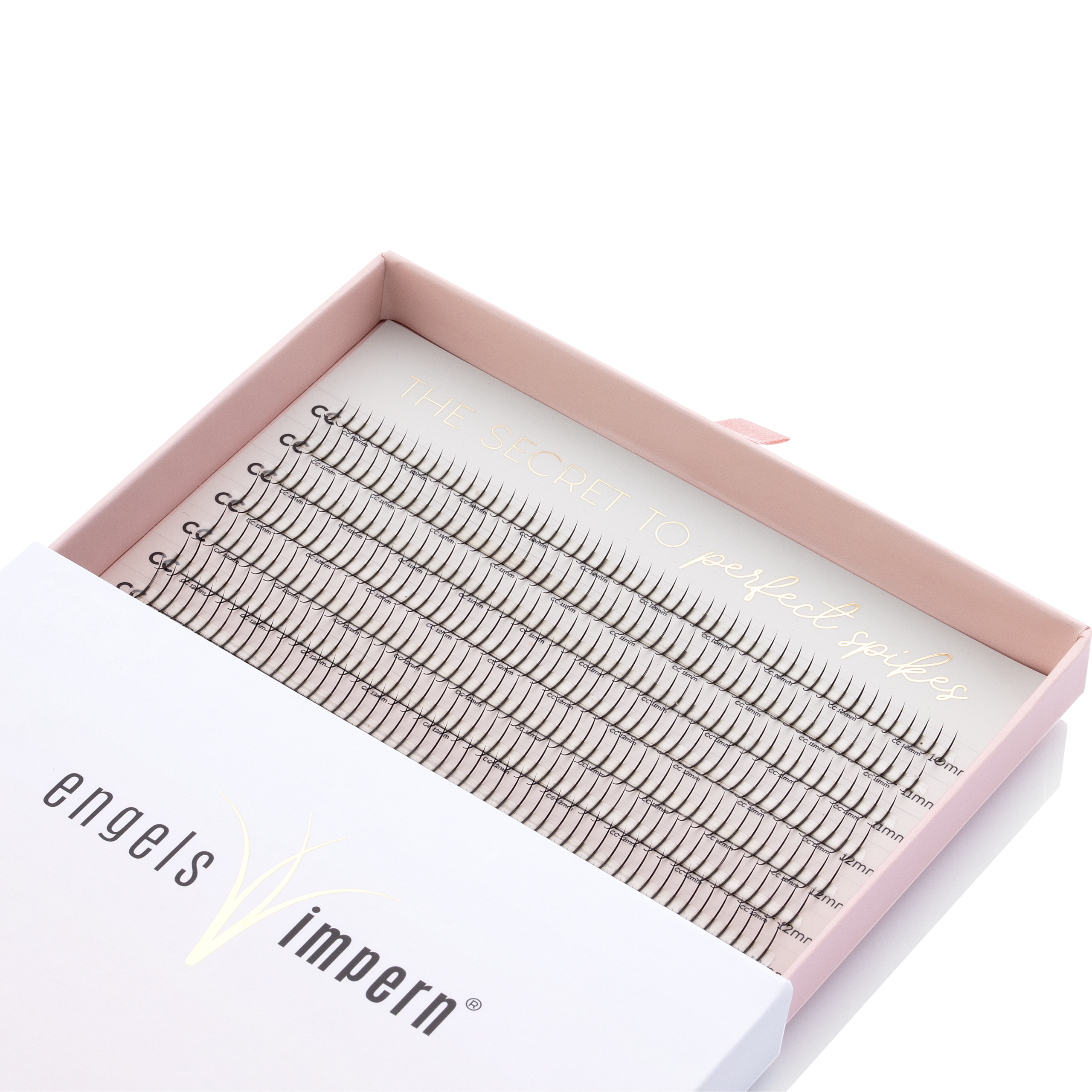 EngelsWimpern® Barbelo 5D Spikes – Perfekte Wispy & Kim K Wimpernfächer in Premium Box

Die EngelsWimpern® Barbelo 5D Spikes sind hitzegebundene Wimpernfächer für kreative Lash-Styles wie Wispy, Wet & Kim K Looks. In einer hochwertigen, umweltfreundlichen Box mit 1000 Spikes für präzise und langanhaltende Ergebnisse – ideal für professionelle Wimpernstylisten.