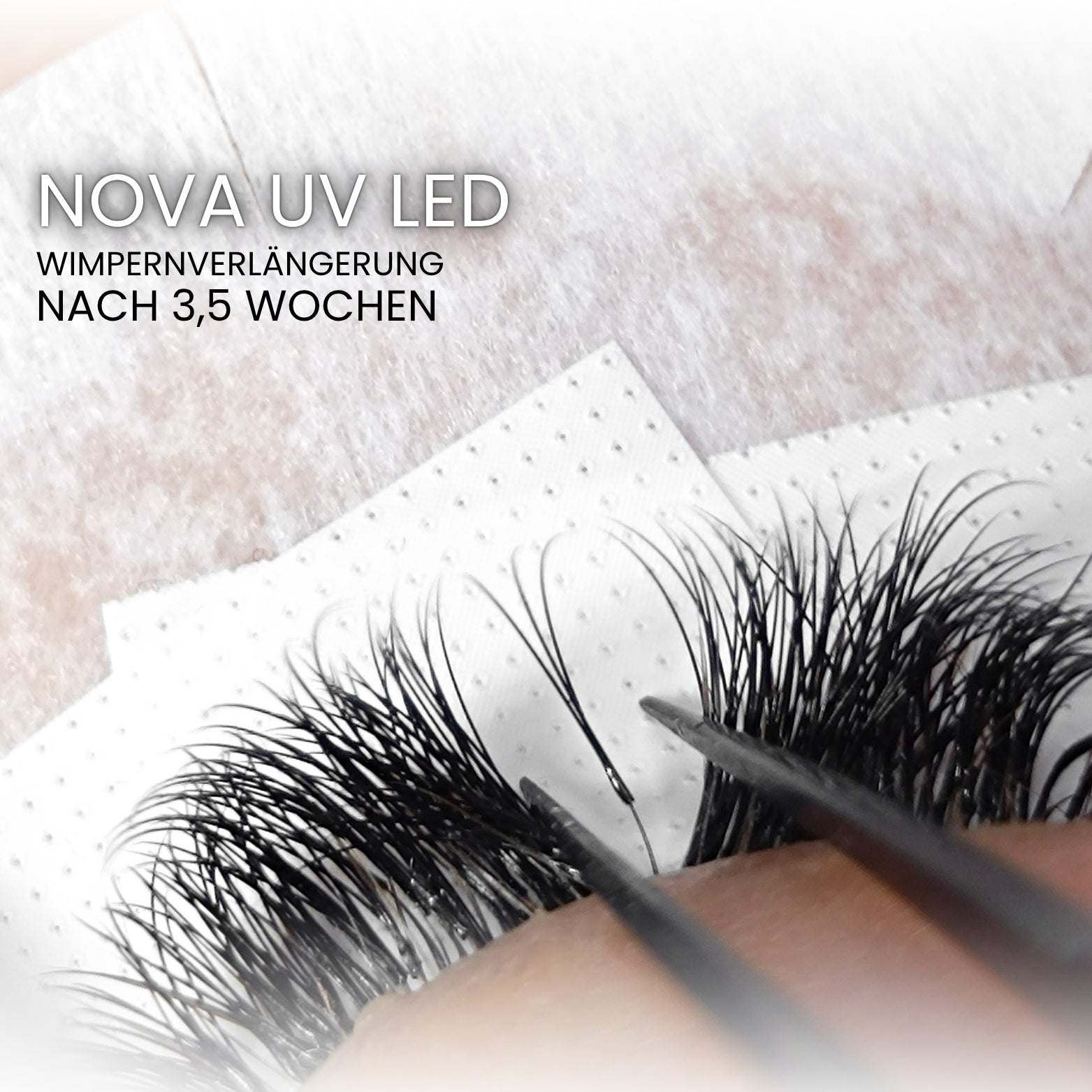 Haltbarkeit der Wimpernverlängerung nach 3,5 Wochen mit NOVA UV LED Wimpernkleber